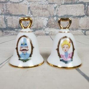 Vintage Disneyland Souvenir Bell Salt and Pepper Shakers Japan